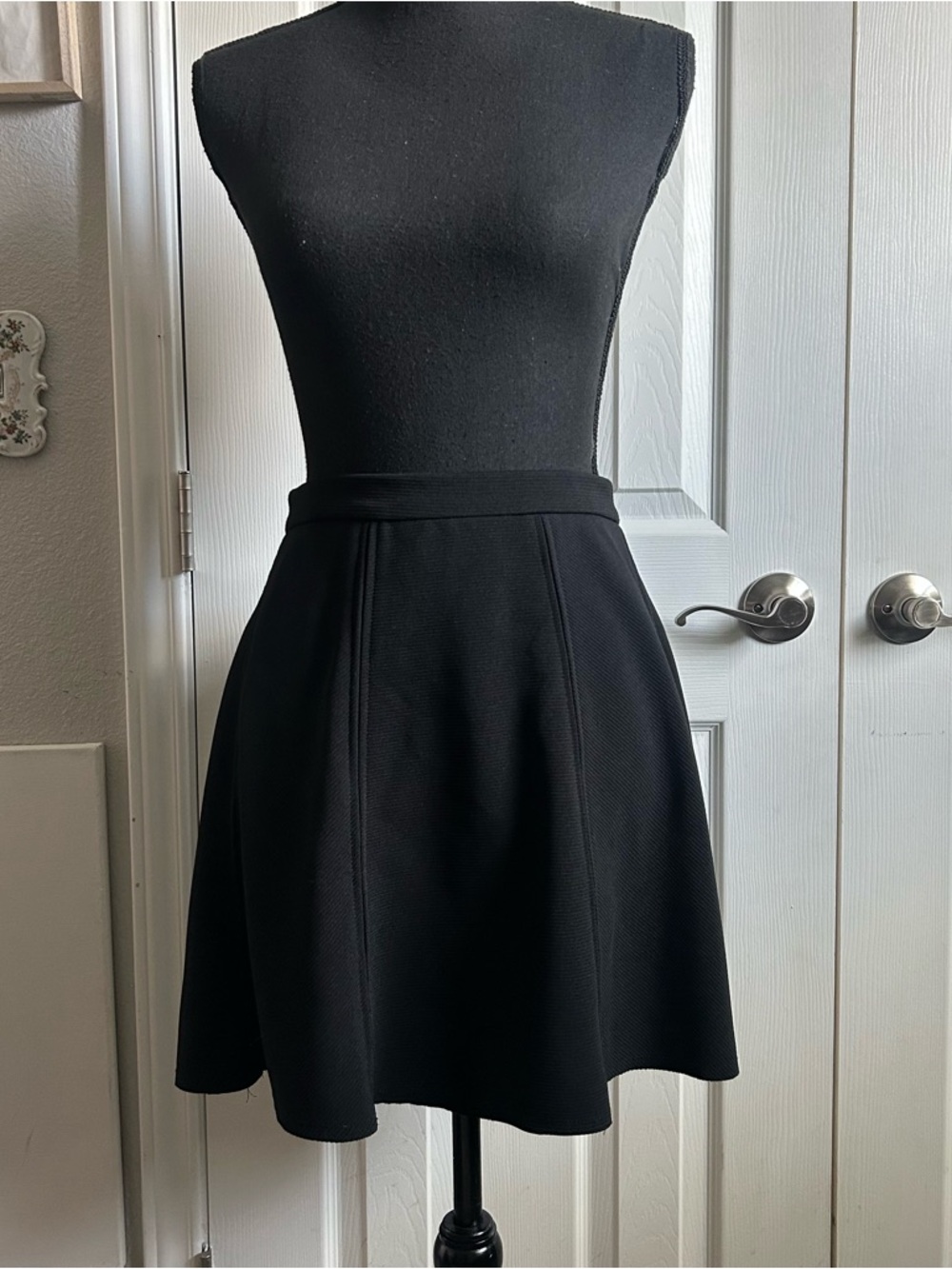 Monteau black mini skirt